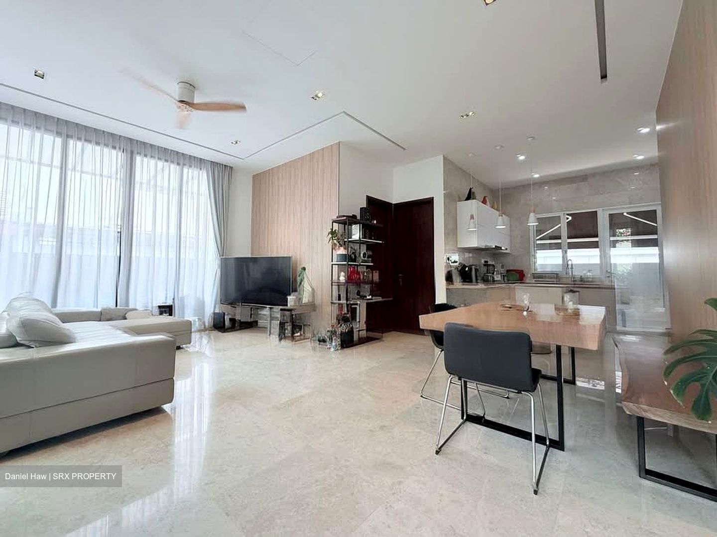 Joo Chiat Terrace (D15), Terrace #577683481